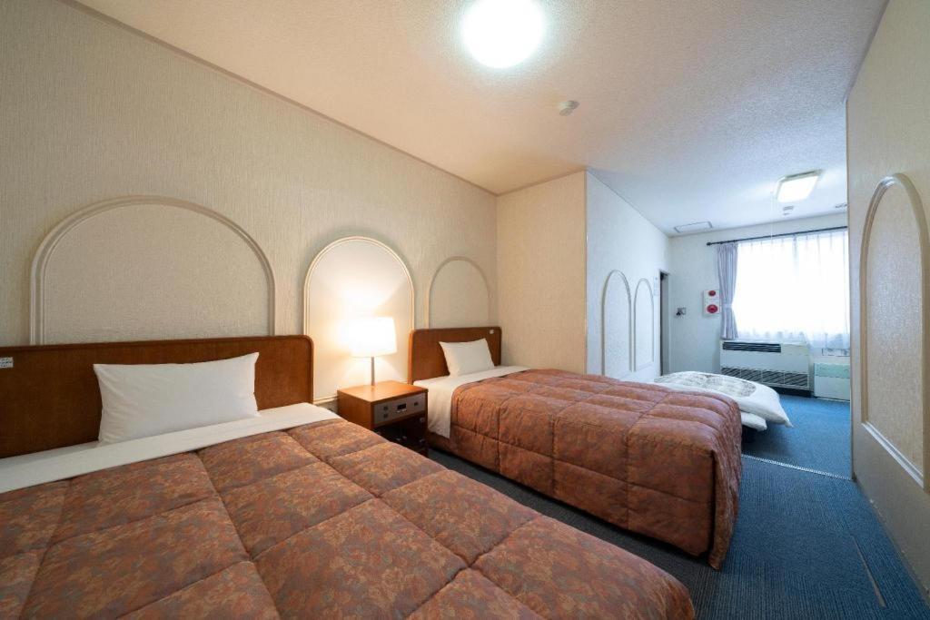Royal Hotel Uohachi Tojota Exteriér fotografie