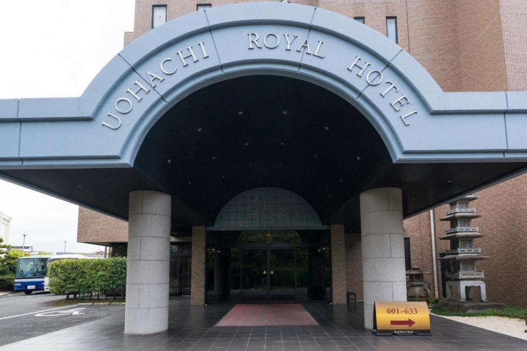 Royal Hotel Uohachi Tojota Exteriér fotografie